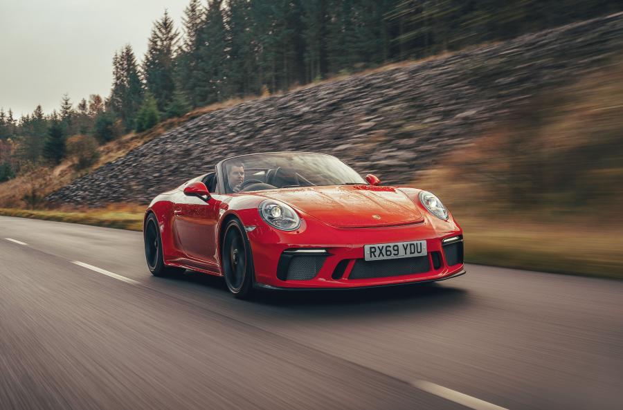  Porsche 911 Speedster (991) 2019 года  (UK) (фото 17 из 19)